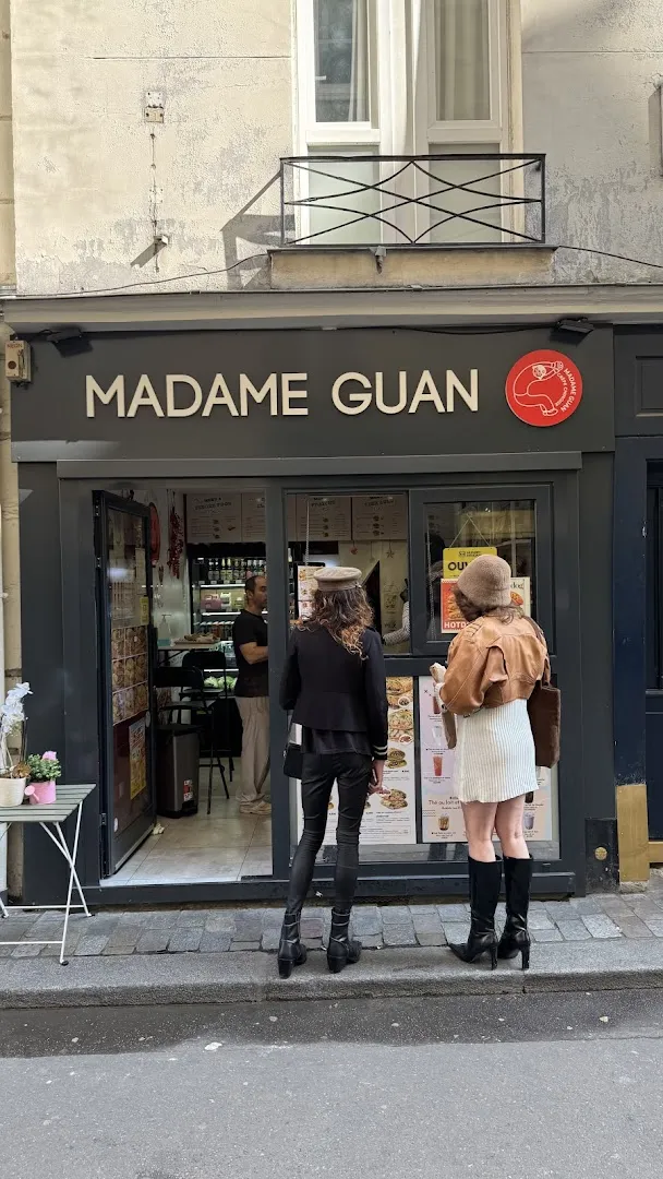 Madame Guan 关太•一家煎饼果子 奶茶店